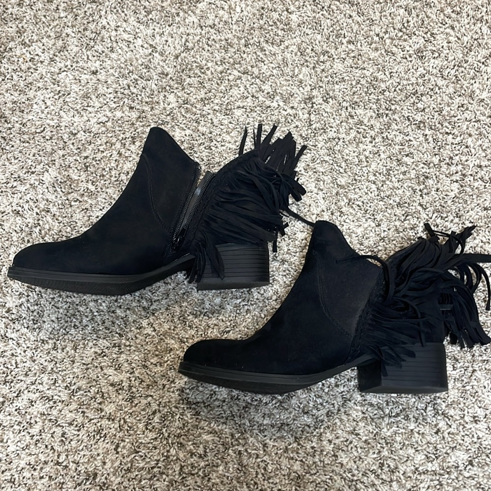 Fringe Boot - Picture 8 of 8